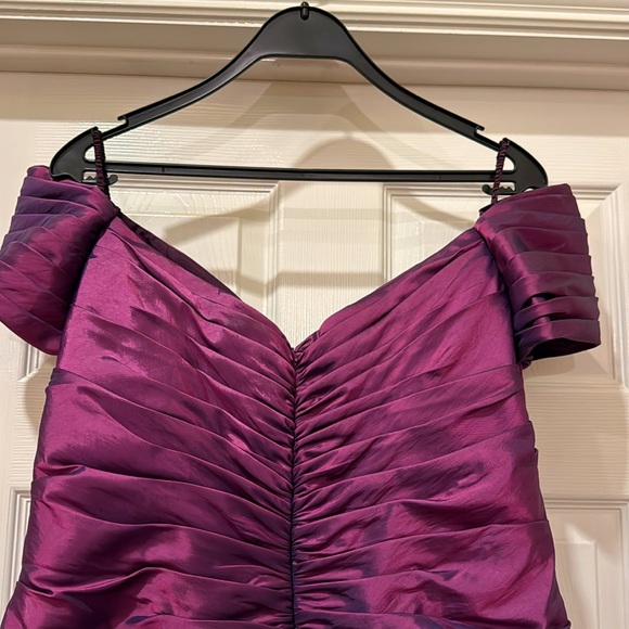 “Jade by Jasmine” Formal Taffeta Evening Dress in Plum - Picture 5 of 10